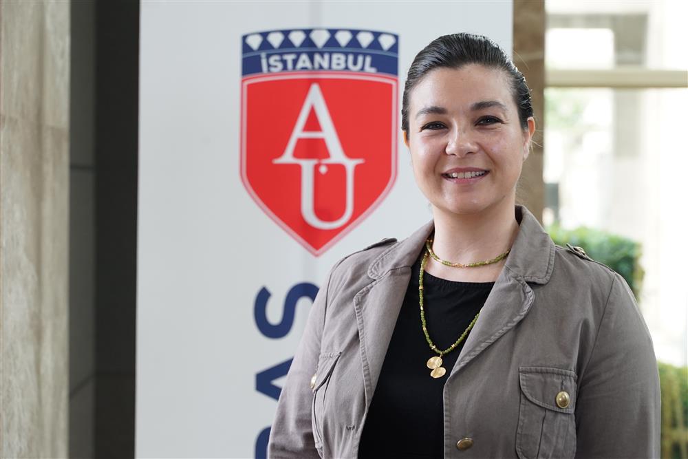 Doç. Dr. NUR BANU KAVAKLI BİRDAL