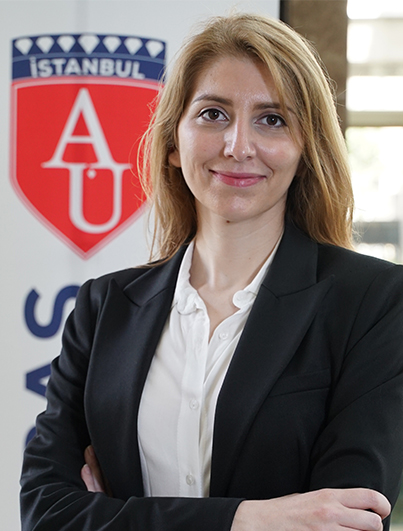 Dr. Öğr. Üyesi BAŞAK GÜNEŞ