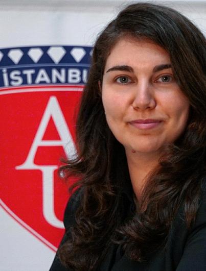 Dr. Öğr. Üyesi İNCİLAY YILDIZ