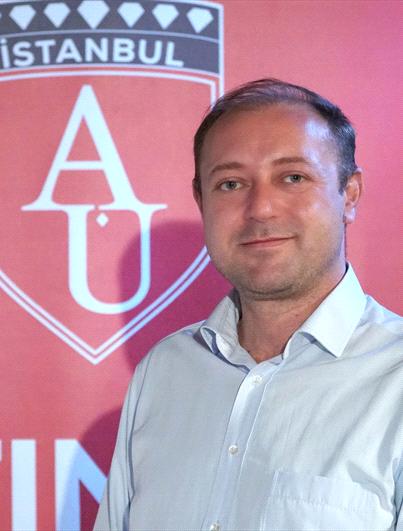 Dr. Öğr. Üyesi NEVZAT BARIŞ VARDAR