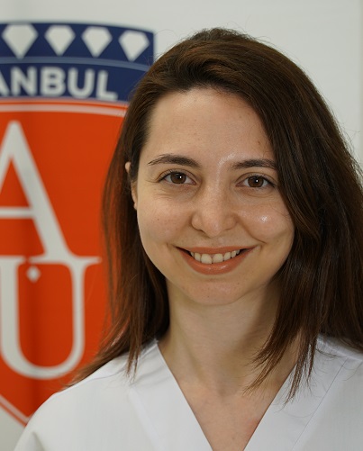 Dr. Öğr. Üyesi ŞELALE ÖZEL
